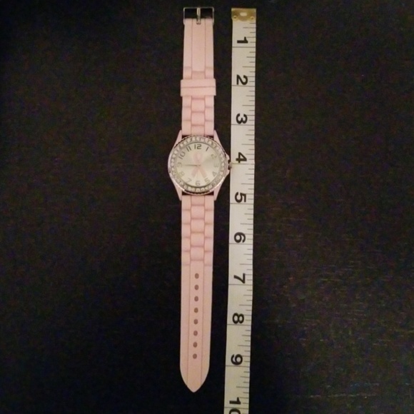 Pink Ribbon (Cancer) Watch - Picture 4 of 5